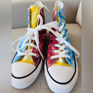 New Chuck Taylor Tie Dye Converse